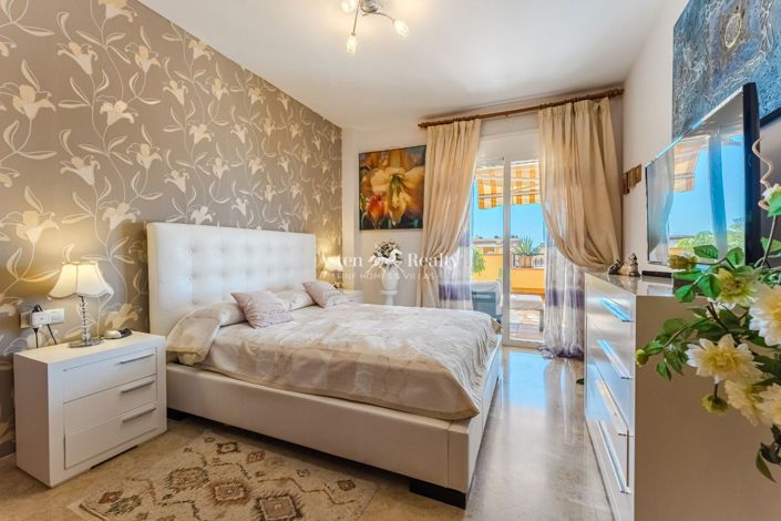 Image No.3-2 Bed Flat for sale