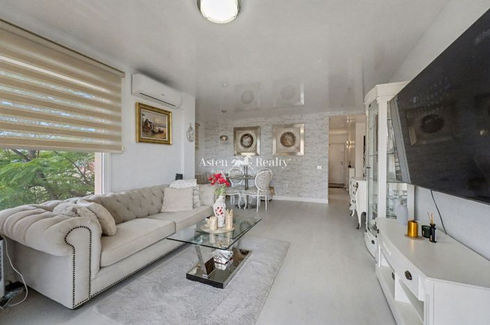 Image No.3-3 Bed Apartment for sale