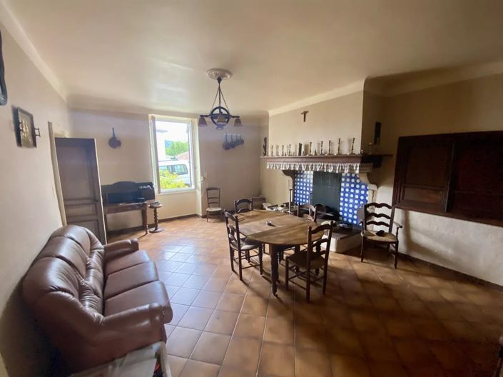 Image No.5-Maison de 5 chambres à vendre à Escos