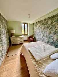 bb422b99c4f4980cdb803791f370a95fa93cfc2b5d192