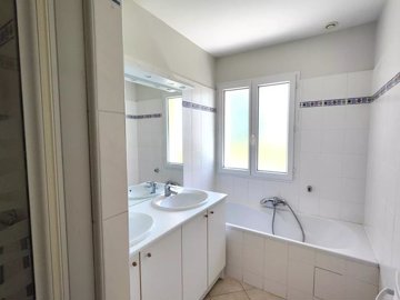 70074152687fed690f2dc8aee1da2bcc651a8d30b5192