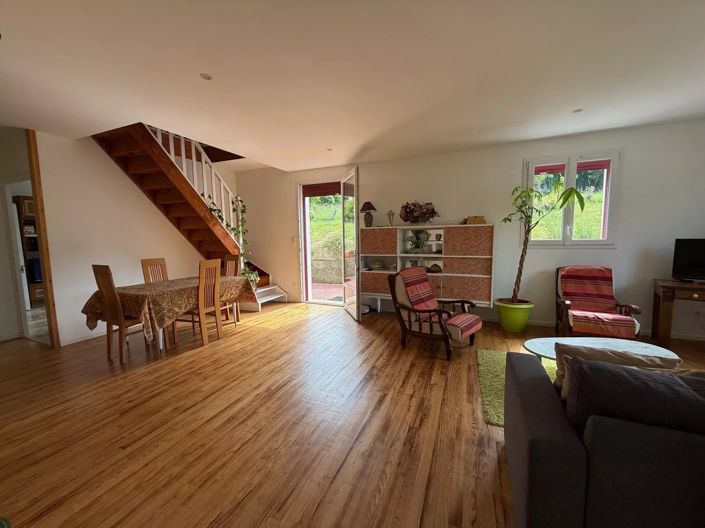 Image No.3-Maison de 6 chambres à vendre à Salies-de-Bearn