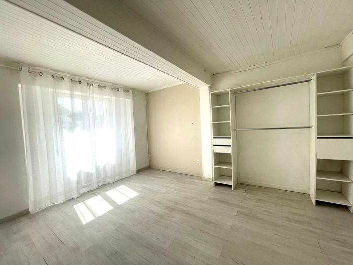 Image No.6-Maison de 5 chambres à vendre à Salies-de-Bearn