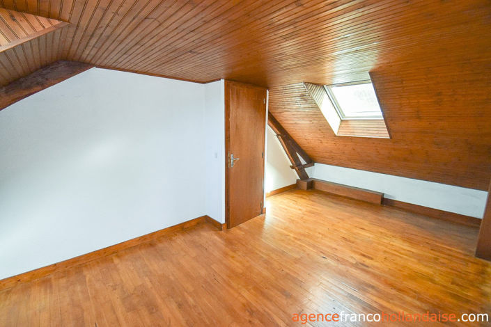 Image No.33-6 Bed House for sale