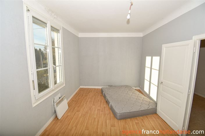 Image No.24-3 Bed House for sale