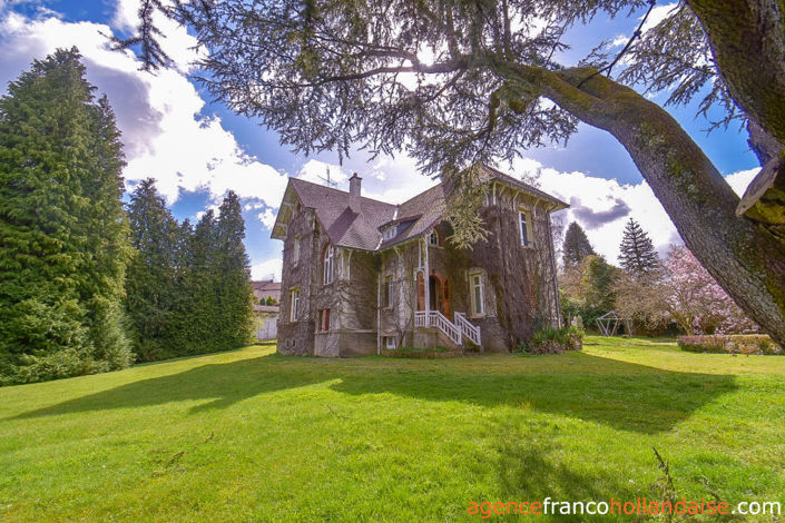 Image No.33-5 Bed House for sale