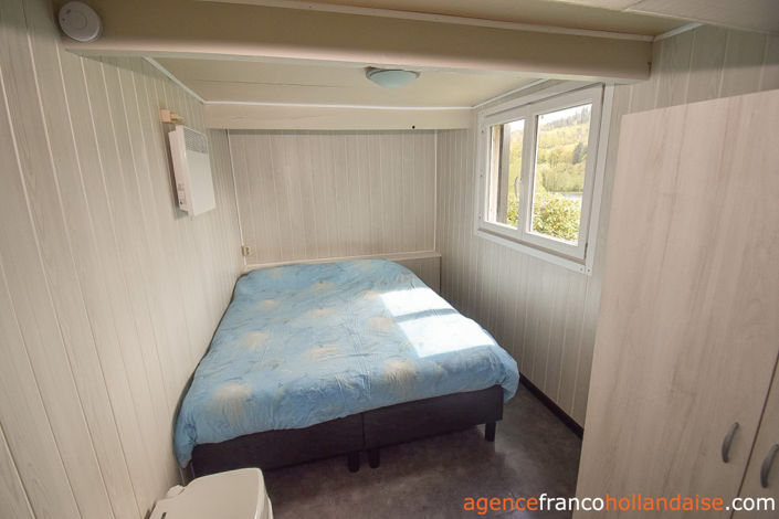 Image No.19-3 Bed House for sale