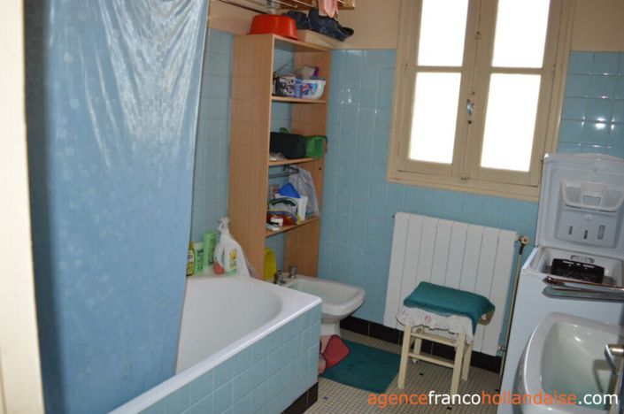 Image No.12-4 Bed House for sale