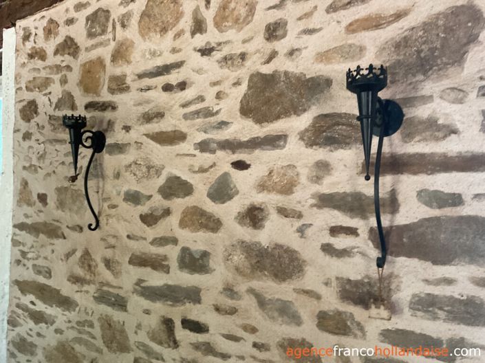 Image No.13-2 Bed House for sale