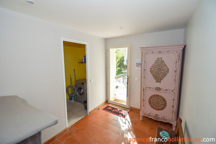 Image No.16-8 Bed Commercial for sale