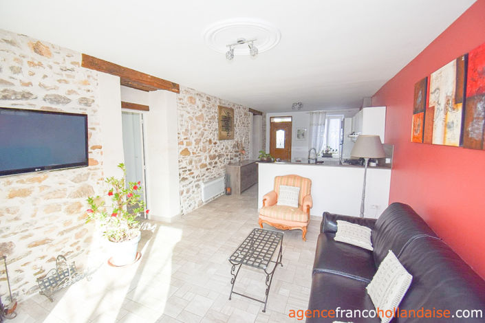 Image No.38-8 Bed Commercial for sale