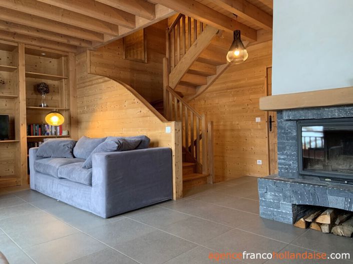 Image No.21-5 Bed House for sale