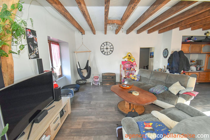 Image No.10-5 Bed House for sale