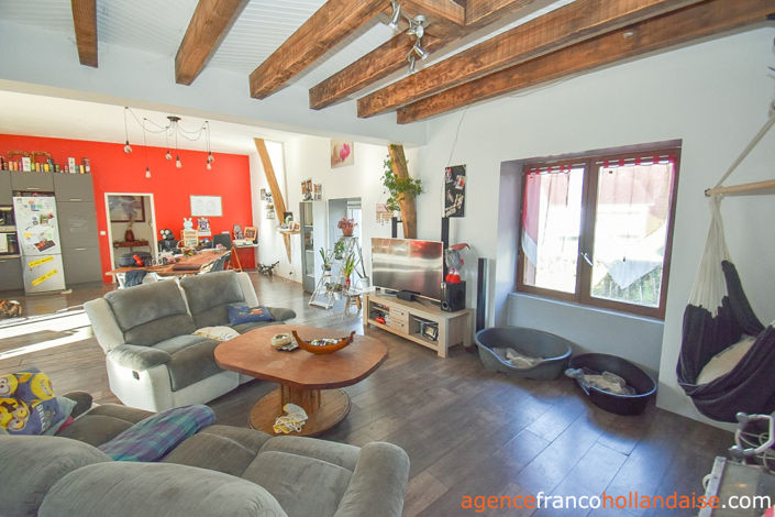 Image No.11-5 Bed House for sale