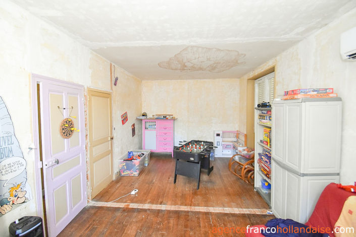 Image No.24-5 Bed House for sale