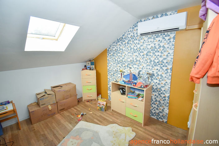 Image No.32-5 Bed House for sale