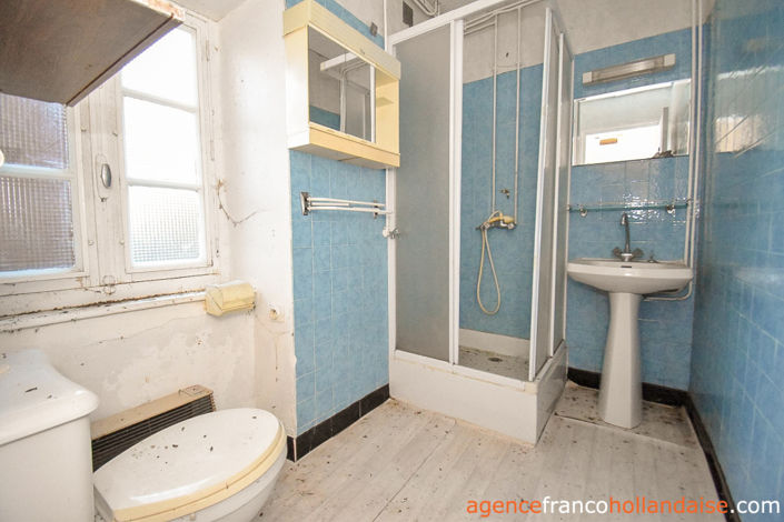 Image No.19-5 Bed House for sale