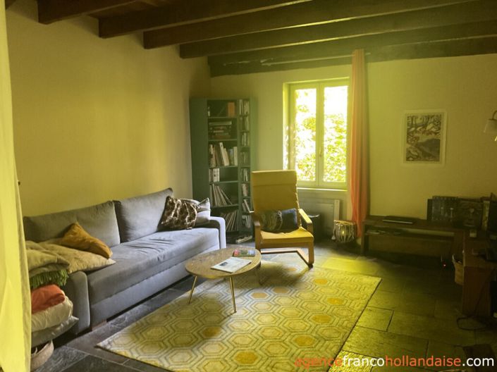 Image No.10-2 Bed House for sale