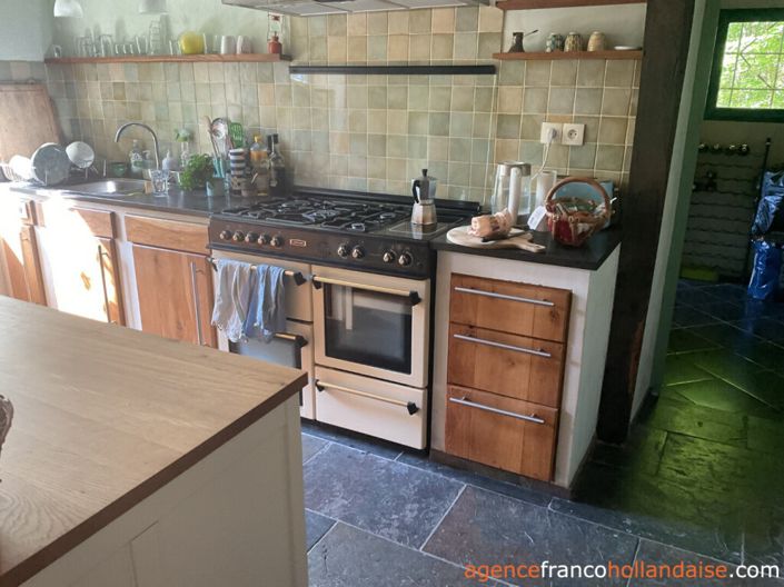 Image No.7-2 Bed House for sale