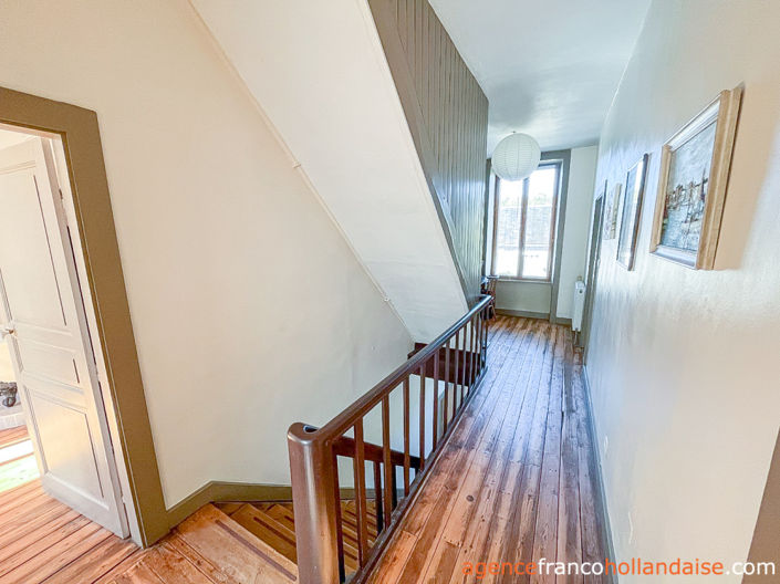 Image No.14-3 Bed House for sale