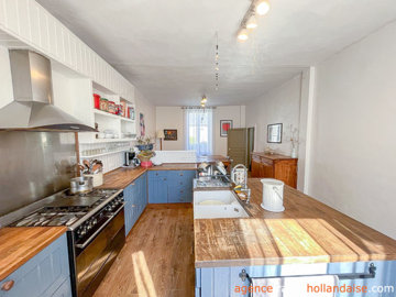 karakteristiek-herenhuis-met-schuur-en-grond-