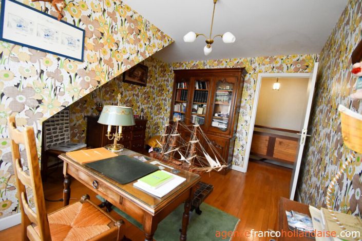 Image No.18-4 Bed House for sale