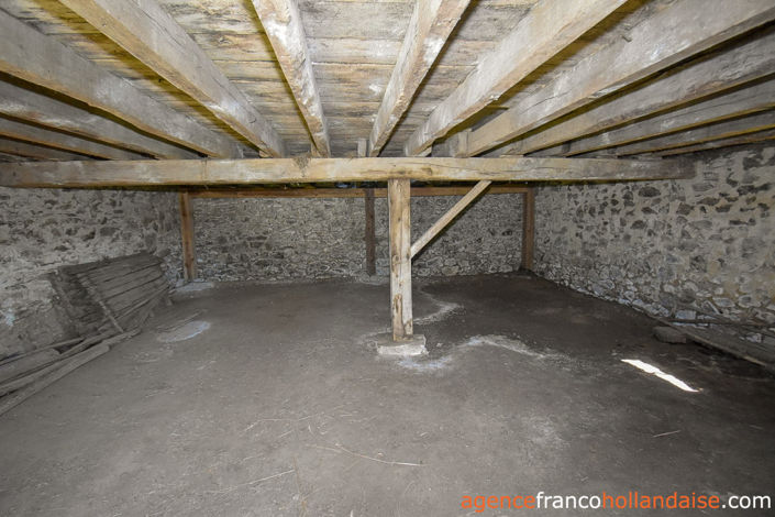 Image No.34-House for sale