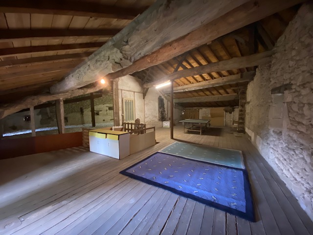 Image No.19-Propriété de 4 chambres à vendre à Monségur