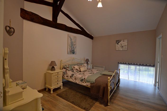 Image No.12-Maison de campagne de 9 chambres à vendre à Sainte-Foy-la-Grande