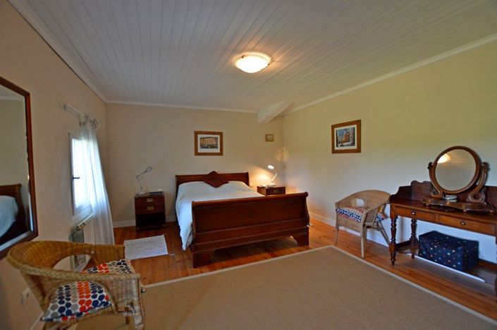 Image No.11-Maison de campagne de 5 chambres à vendre à Duras