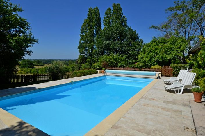 Image No.4-Maison de campagne de 5 chambres à vendre à Duras