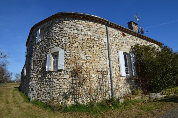 Image No.5-Propriété de 4 chambres à vendre à Duras