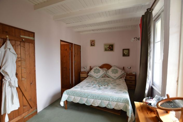 Image No.8-Maison de village de 3 chambres à vendre à Loubès-Bernac