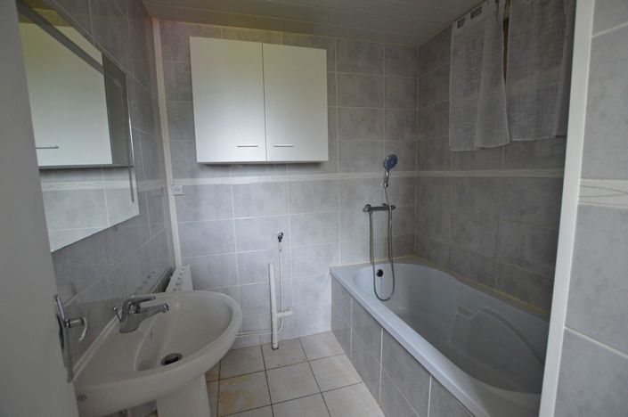 Image No.10-Maison de campagne de 4 chambres à vendre à Monségur