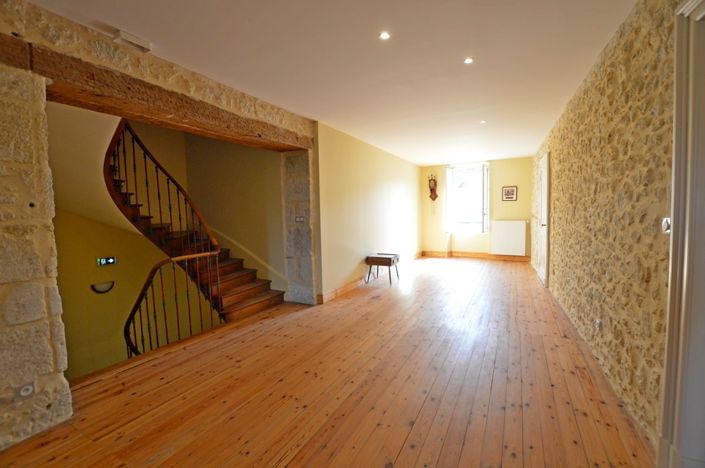 Image No.15-Propriété de 7 chambres à vendre à Monségur