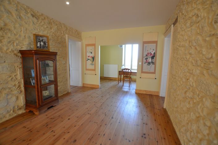 Image No.16-Propriété de 7 chambres à vendre à Monségur