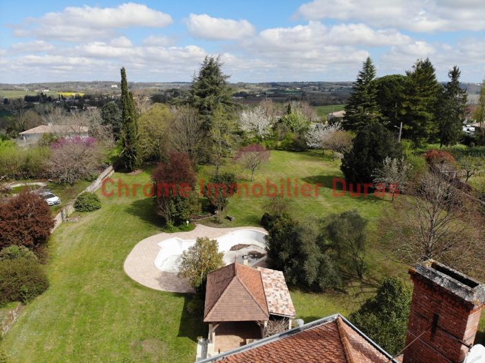 Image No.2-Propriété de 7 chambres à vendre à Monségur