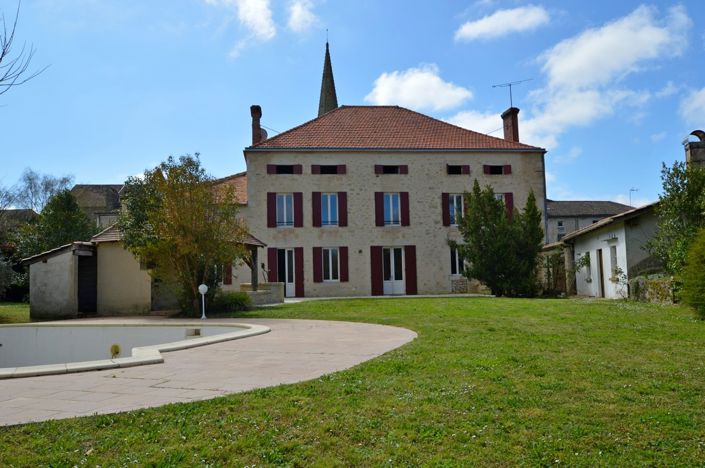 Image No.5-Propriété de 7 chambres à vendre à Monségur