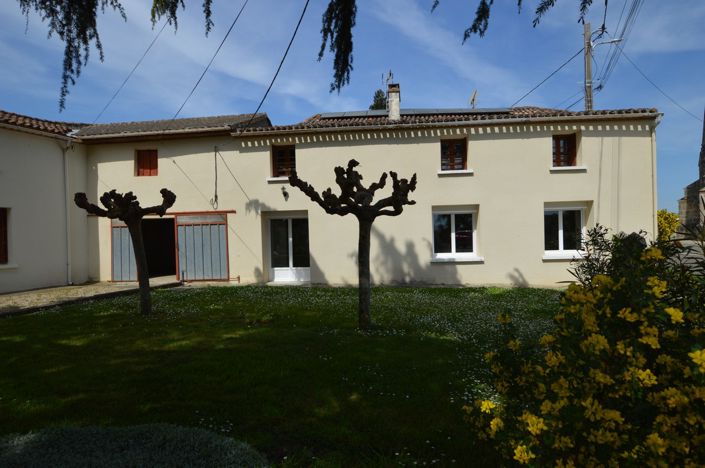 Image No.3-Maison de campagne de 5 chambres à vendre à Lévignac-de-Guyenne
