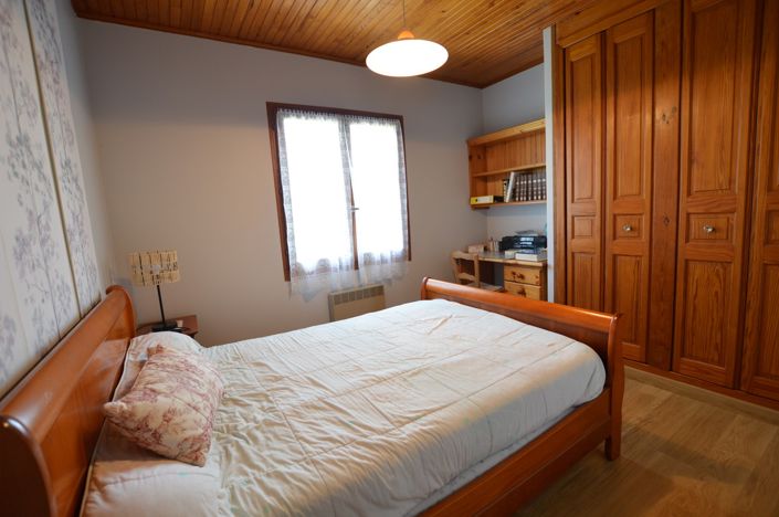 Image No.11-Maison de campagne de 4 chambres à vendre à Monségur