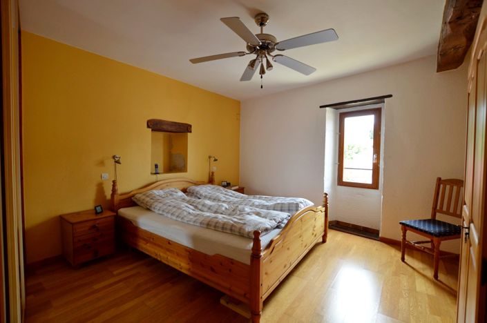 Image No.14-3 Bed Country House for sale