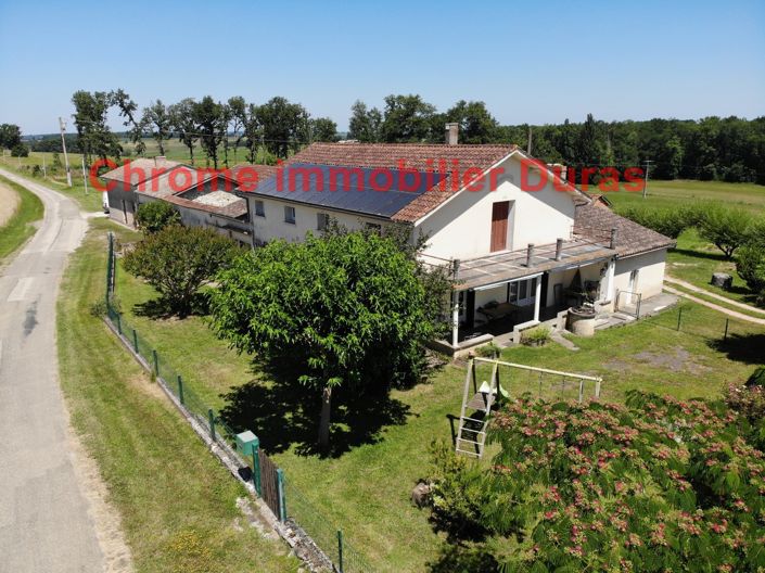Image No.3-Maison de campagne de 5 chambres à vendre à Duras