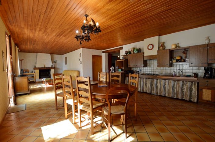 Image No.12-Maison de campagne de 5 chambres à vendre à Duras