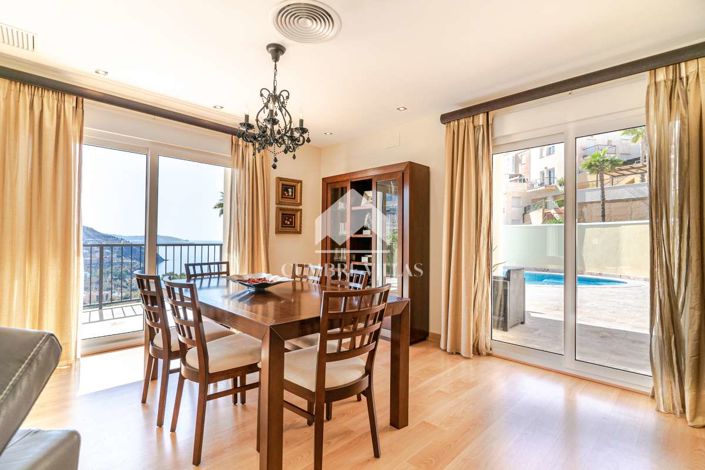 Image No.11-4 Bed Villa for sale