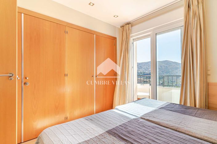 Image No.39-4 Bed Villa for sale