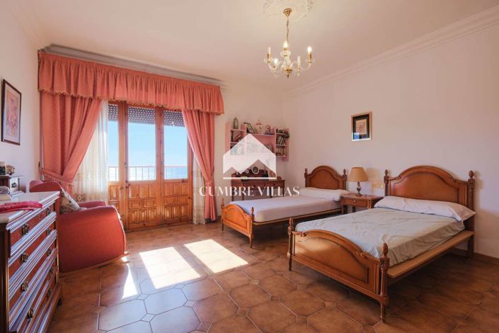 Image No.27-4 Bed Villa for sale