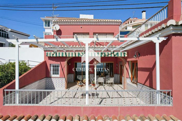 Image No.45-4 Bed Villa for sale