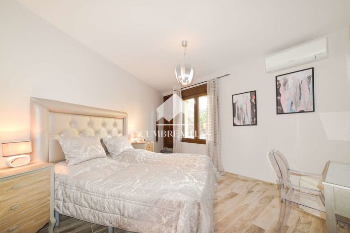 Image No.60-6 Bed Villa for sale