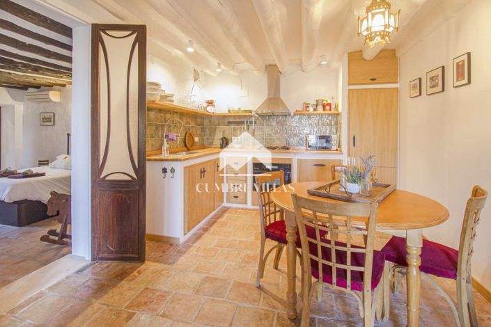 Image No.27-14 Bed Country House for sale