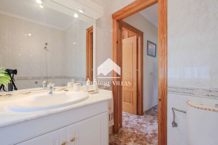 Image No.28-Maison de campagne de 3 chambres à vendre à Salobreña